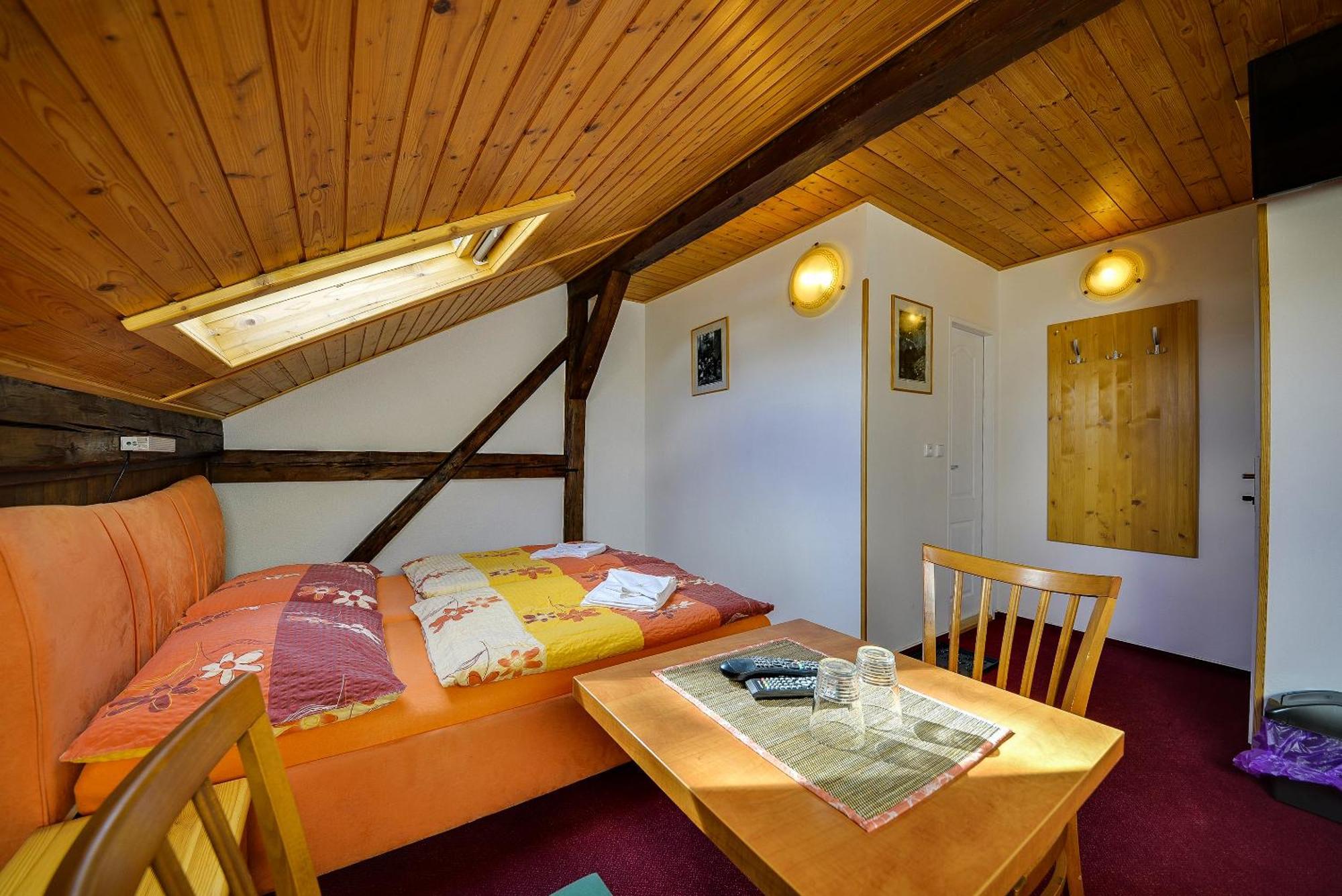Penzion Kameňák Horní Planá Exterior foto